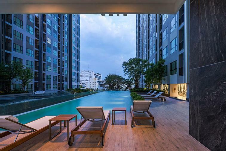 Апартаменты The Base Deluxe Паттайя Экстерьер фото