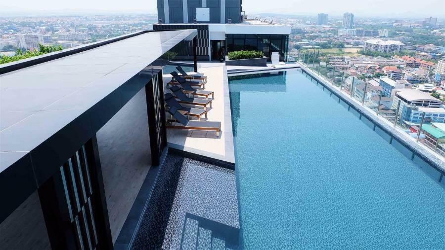 Апартаменты The Base Deluxe Паттайя Экстерьер фото